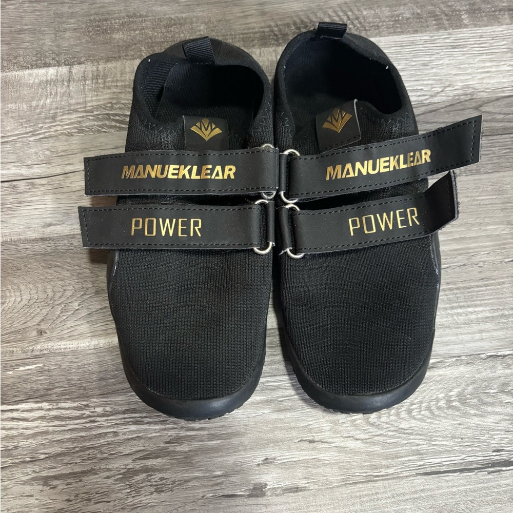 Black Athletic Shoes for Women